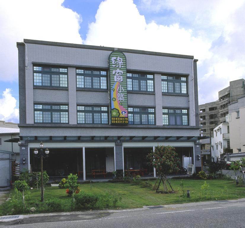 Green Window Homestay綠窗小築天安居民宿 Hualien City Exterior photo